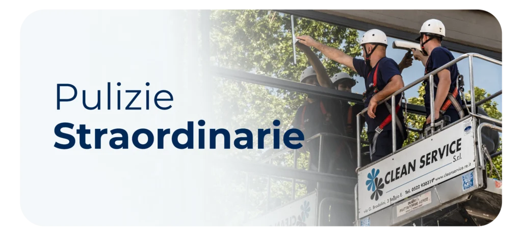 Pulizie straordinarie su vetrate esterne con piattaforma aerea eseguite da operatori Clean Service con dispositivi di sicurezza
